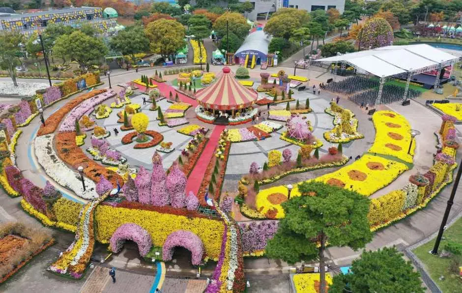 Grand Chrysanthemum Festival (대한민국 국향대전)