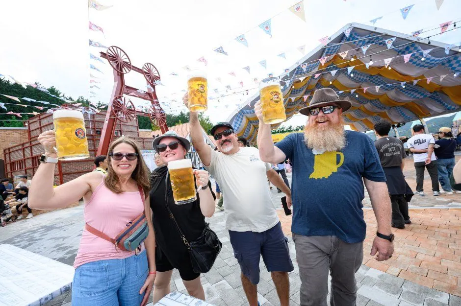 German Village Oktoberfest (독일마을 맥주축제)