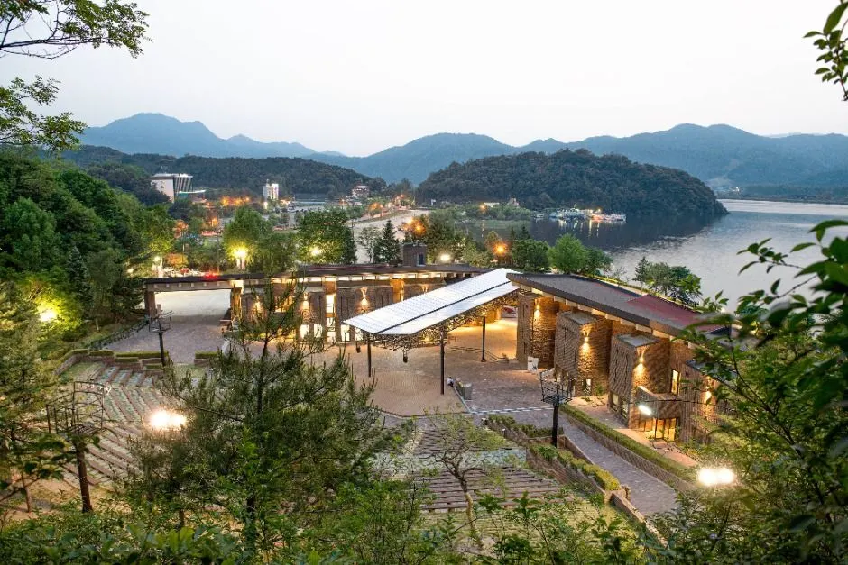 KT&G Sangsangmadang (KT&G 상상마당 춘천)