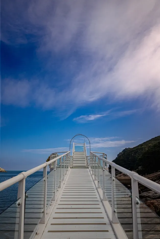 Woojebong Observatory (거제 우제봉전망대)