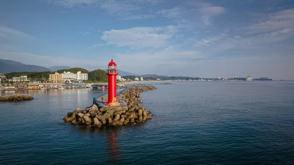 Hujin Harbor (후진항)