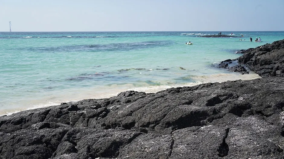 5 Jeju Beaches for Distinct Coastal Landscapes