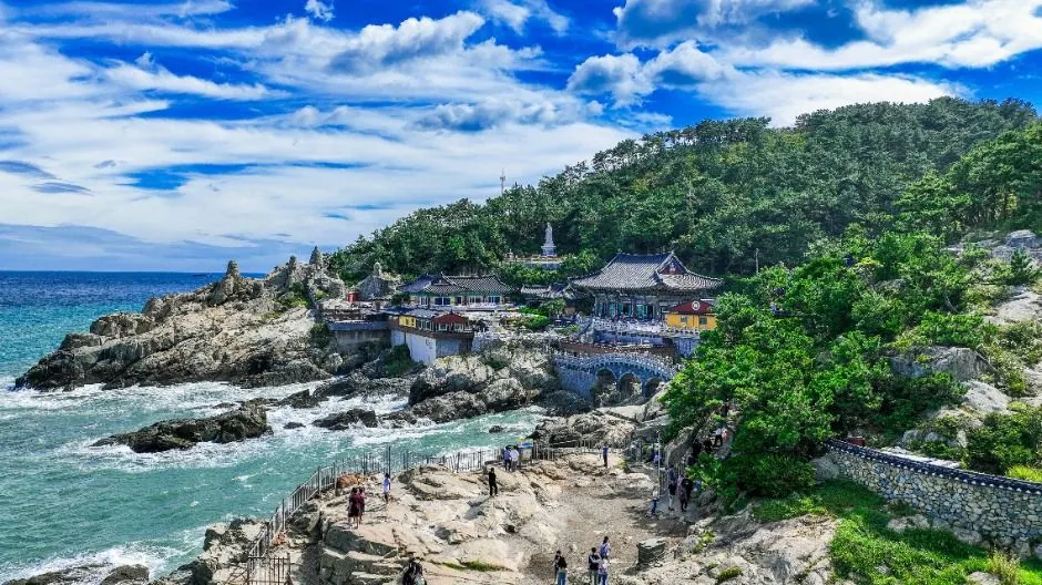 Haedong Yonggungsa Temple (해동 용궁사(부산))