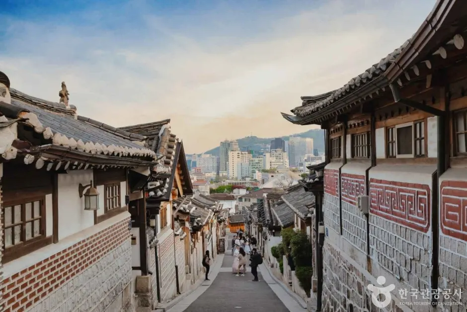 Bukchon Hanok Village — Seoul