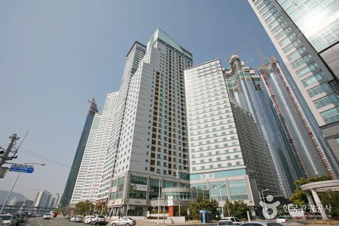 Hanwha Resort Haeundae (한화리조트 해운대)