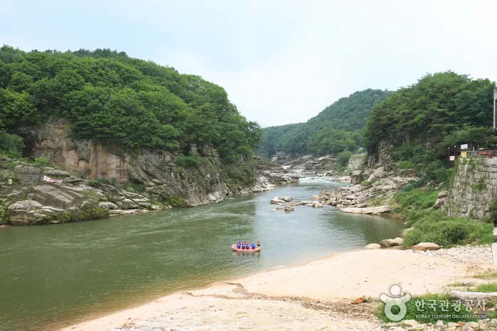 Sundamgyegok Valley (순담계곡)